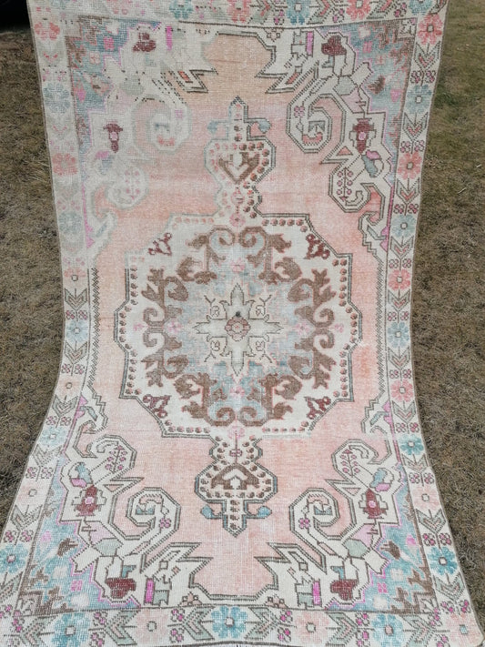4.2 x 7 Vintage muted rug, vintage rug, pastel color rug, turkish rug