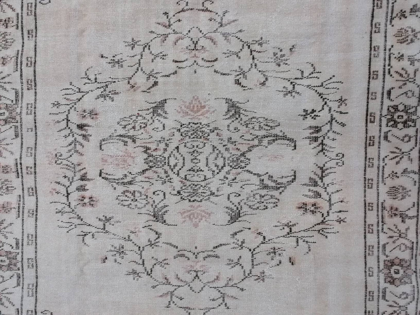 handmade wool rug, distressed rug 5.10 x 9 vintage rug, oushak turkish rug