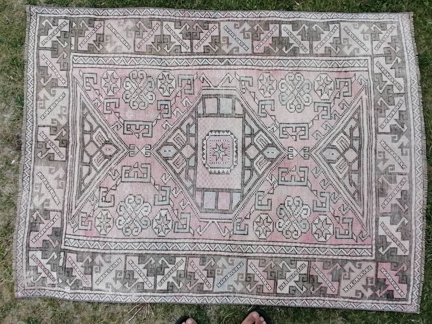 Vintage wool rug, mute vintage handmade wool rug, 4 x 5.4 turkish rug, oushak hand made rug,