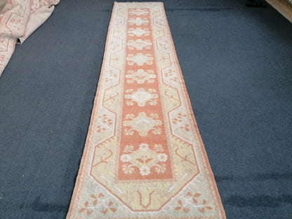 2.6 x 10.2 Oushak Runner rug, turkish runner rug, vintage runner rug, hallway runner rug, kitchen runner rug,