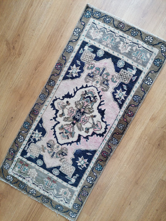 Oushak wool rug, turkish small rug vintage unique hand made rug kitchen rug bohemian rug 1'8x3'6 feet