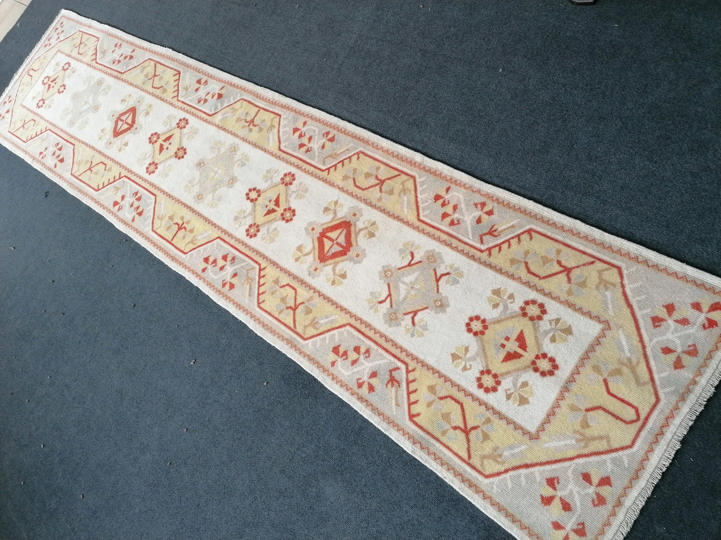 Turkish runner rug, 2.8 x 11 runner rug, vintage turkish runer rug, rug, oushak vintage rug,
