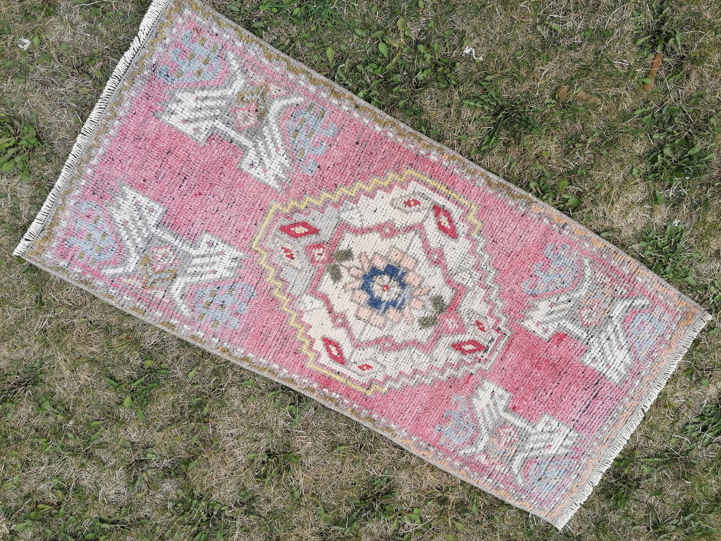 1.6 x 3.2 Vintage oushak small rug. vintage handmade