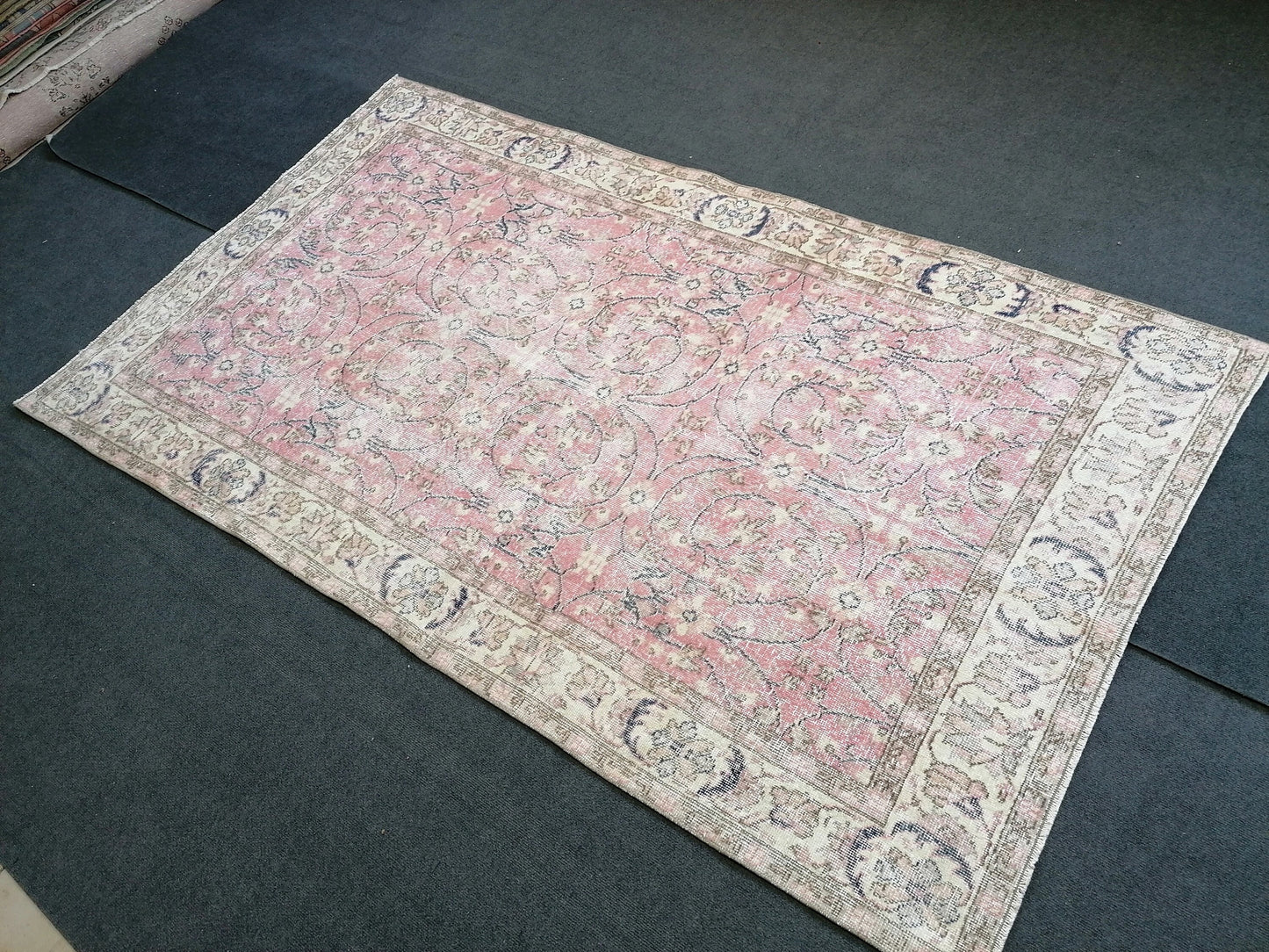 Vintage pink rug 4.6 x 8 blue vintage turkish rug, oushak rug