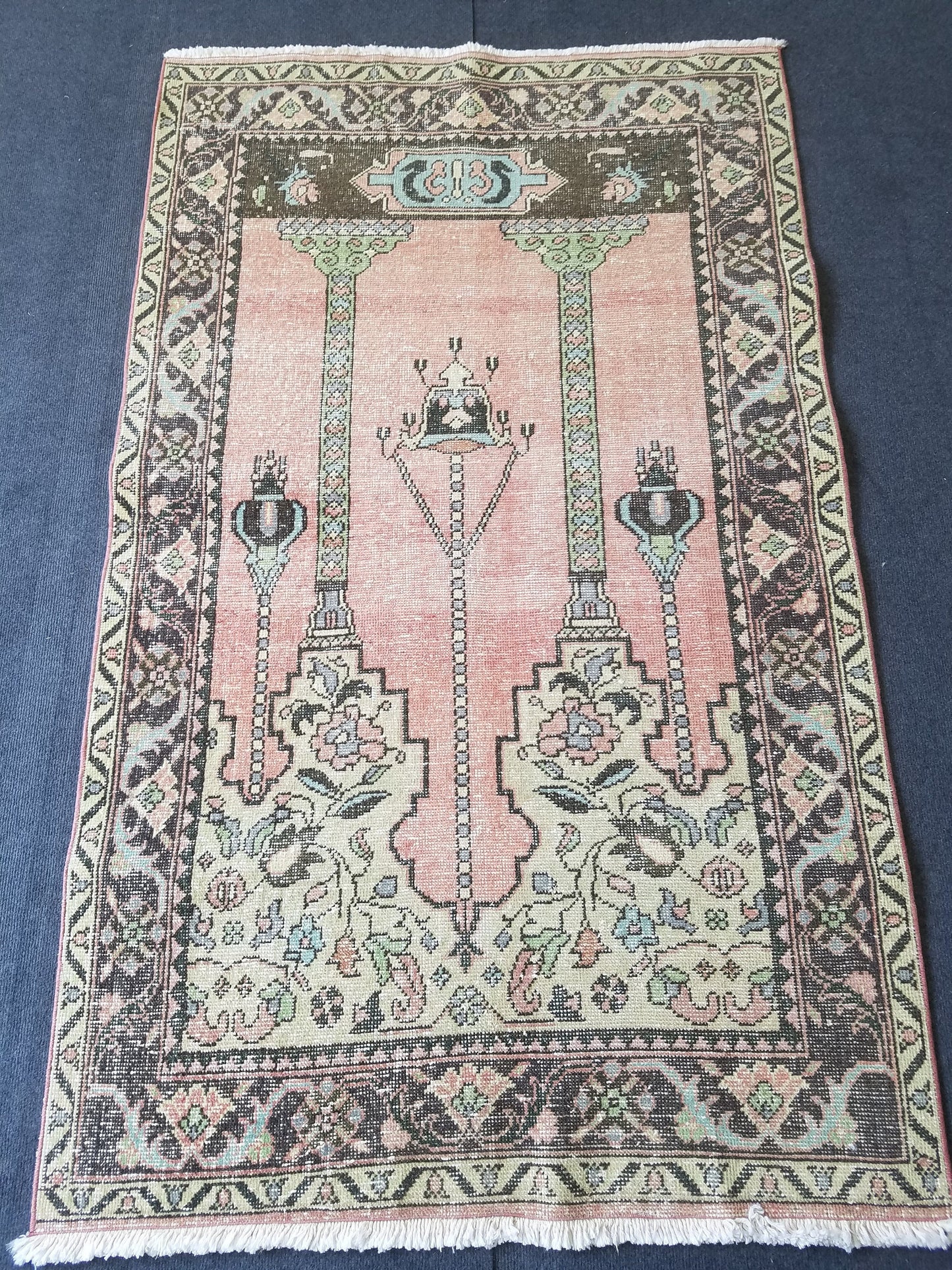 3.6 x 5.9 Turkish rug vintage rug vintage oushak rug unique handmade rug