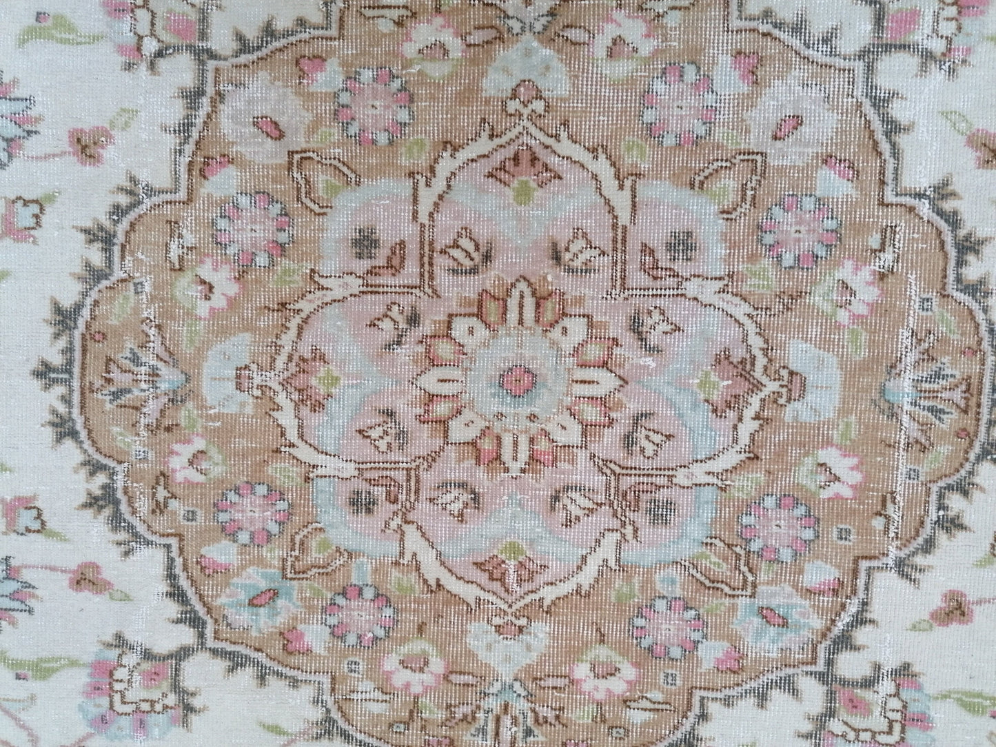 6.7 x 10.2 Turkish size rug, muted vintage rug