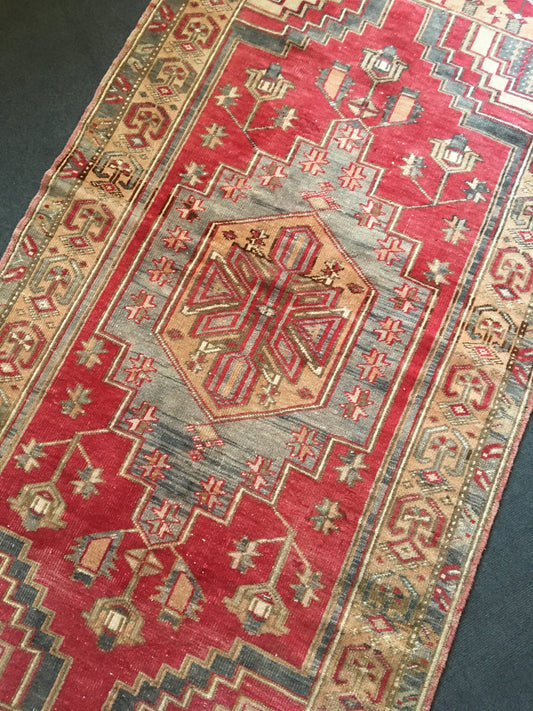 3x7 feet wide largest handmade wool entryway rug, vintage living room floor large rug, oversize muted color red bedroom rug,kids nautral rug