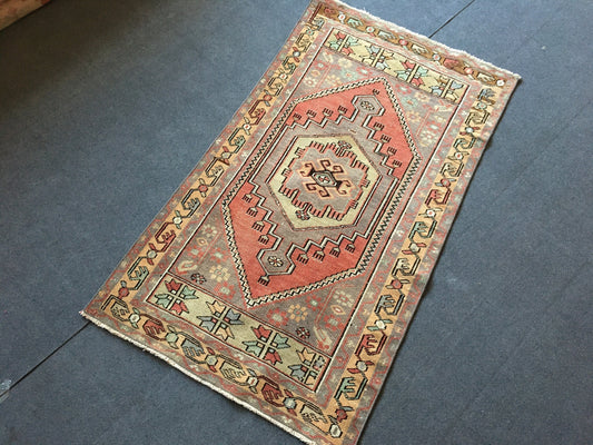 3x5 feet handmade vintage medium size turkish rug, oushak living room floor rug, hallway area grey rug, bedroom rug, bathroom wool red rugs