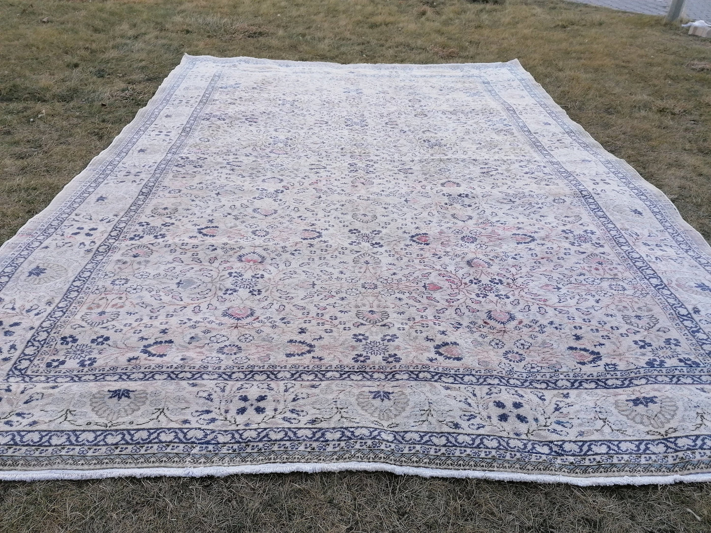 7.8 x 10.10 Vintage turkÄ±sh rug, vintage oushak rug, wool anatolian rug