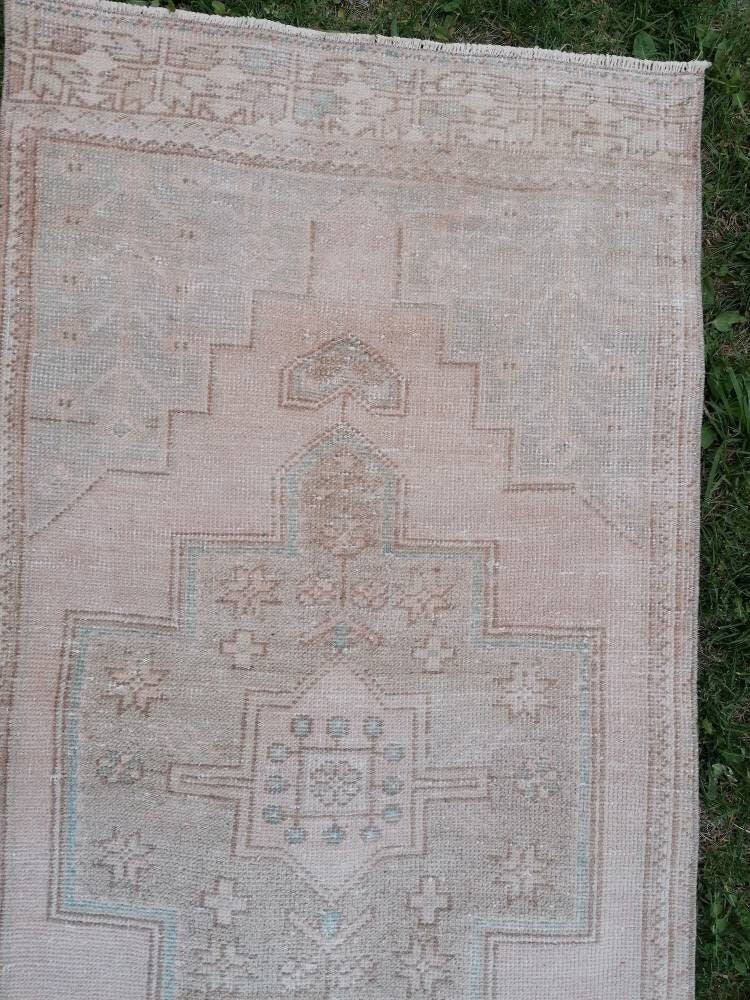 2.7 x 8.4 Muted hallway wool runner rug  handmade runner  vintage oushak runner, turkish runner rug