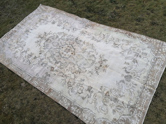 Faded oushak rug 6.2 x 10.4 muted turkish rug, neutral vintage oushak rug,