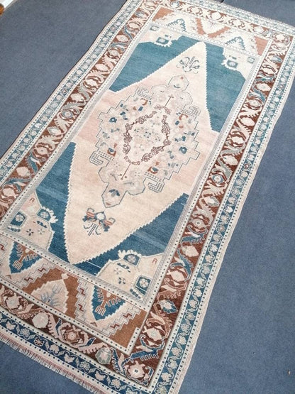 Oushak turkish wool rug 4.5 x 8.3 turkish handmade rug, vintage rug
