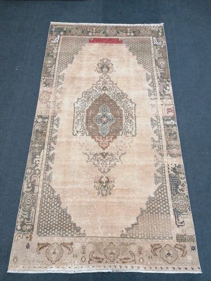 Vintage rustic wool rug 4.3 x 8 handmade turkish rug, natural living room rug,