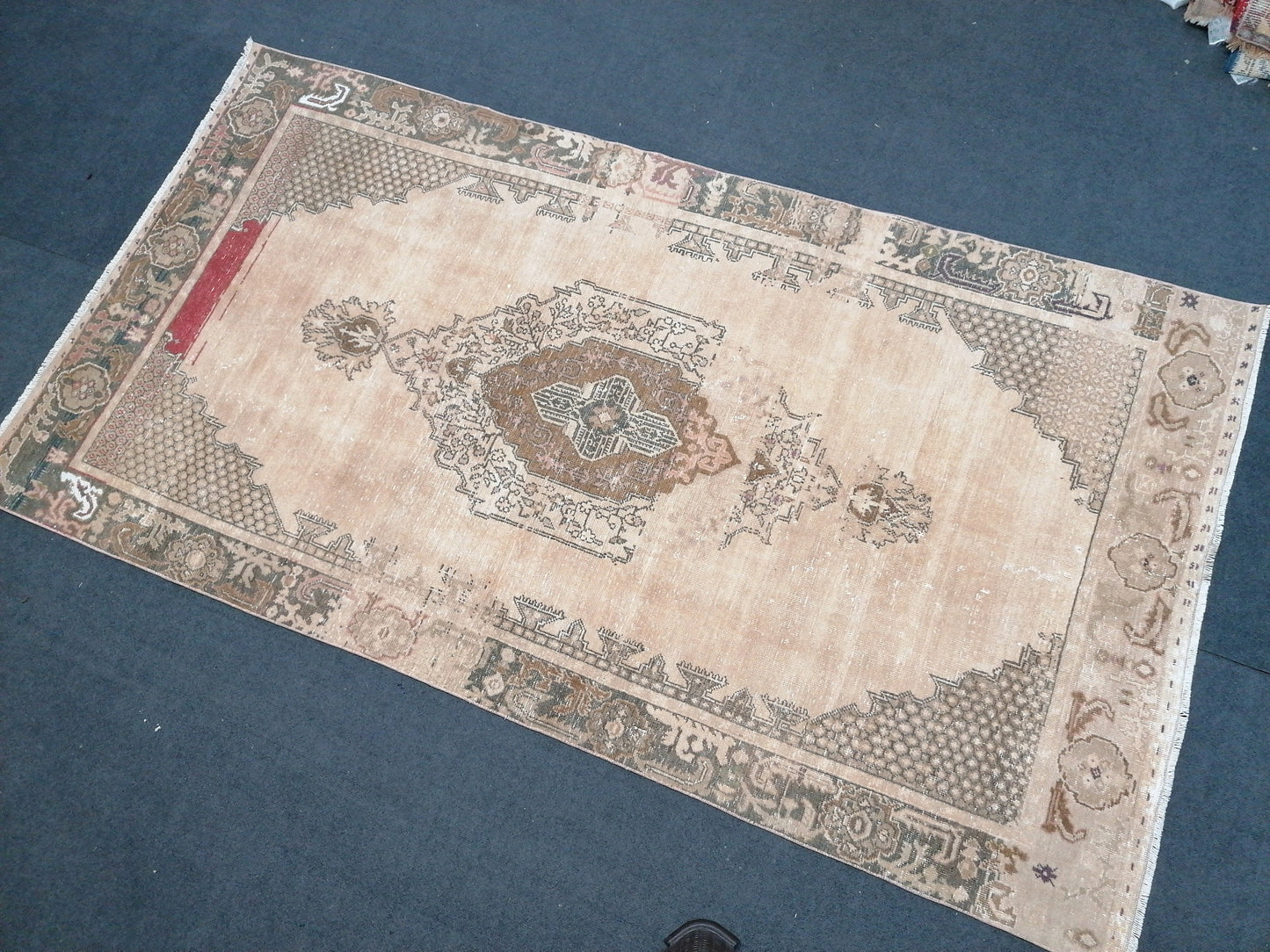 Vintage rustic wool rug 4.3 x 8 handmade turkish rug, natural living room rug,