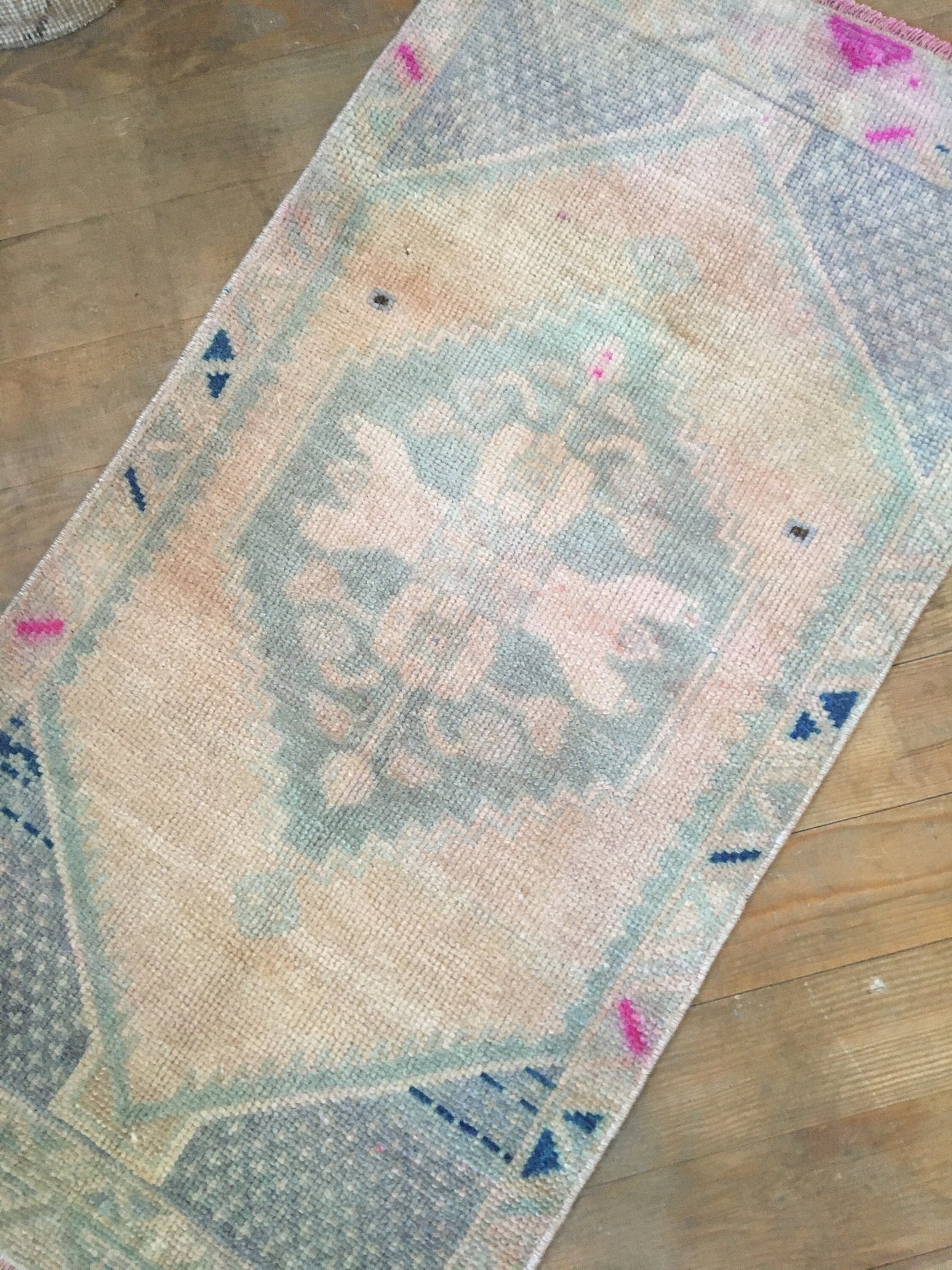 1.6 x 3.1 feet handmade small turkish rug, mini bathroom floor rug, vintage oushak rugs