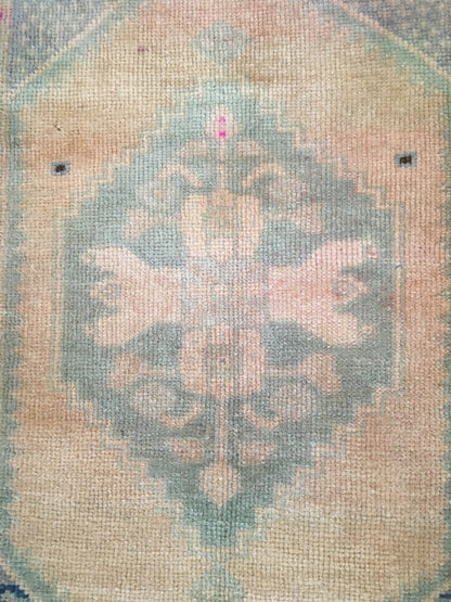 1.6 x 3.1 feet handmade small turkish rug, mini bathroom floor rug, vintage oushak rugs