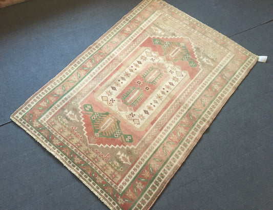 4x6 feet handmade muted natural kitchen floor rug, turkish wool bedroom area rug, vintage bathroom large rug, wide entryway rug, hallway rug