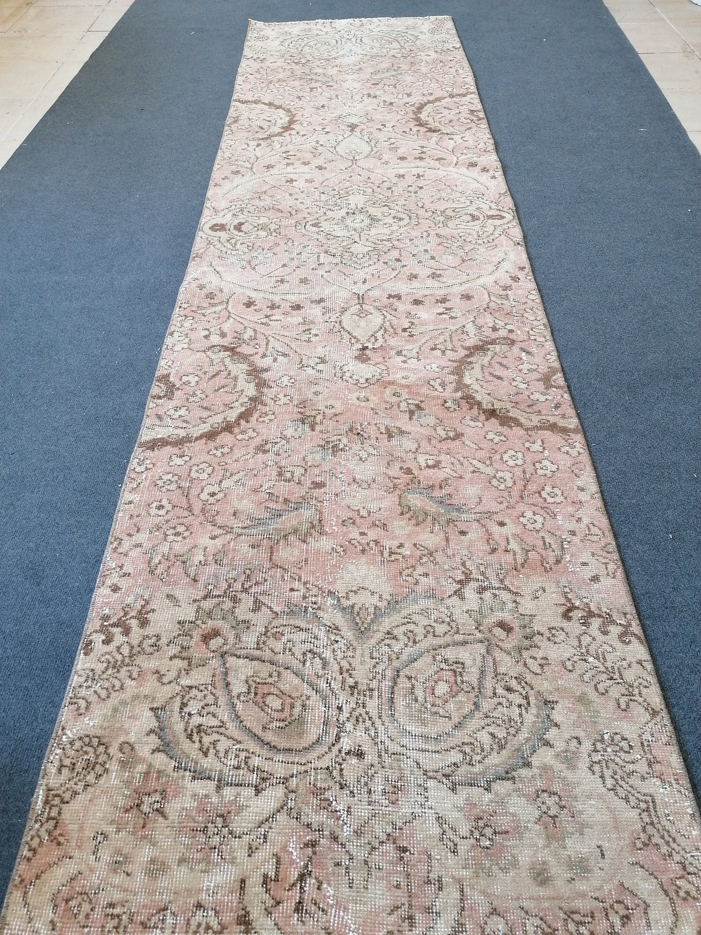 2.8 x 10.5 turkish runner rug, runner rug, vintage oushak runner rug, kitchen runner