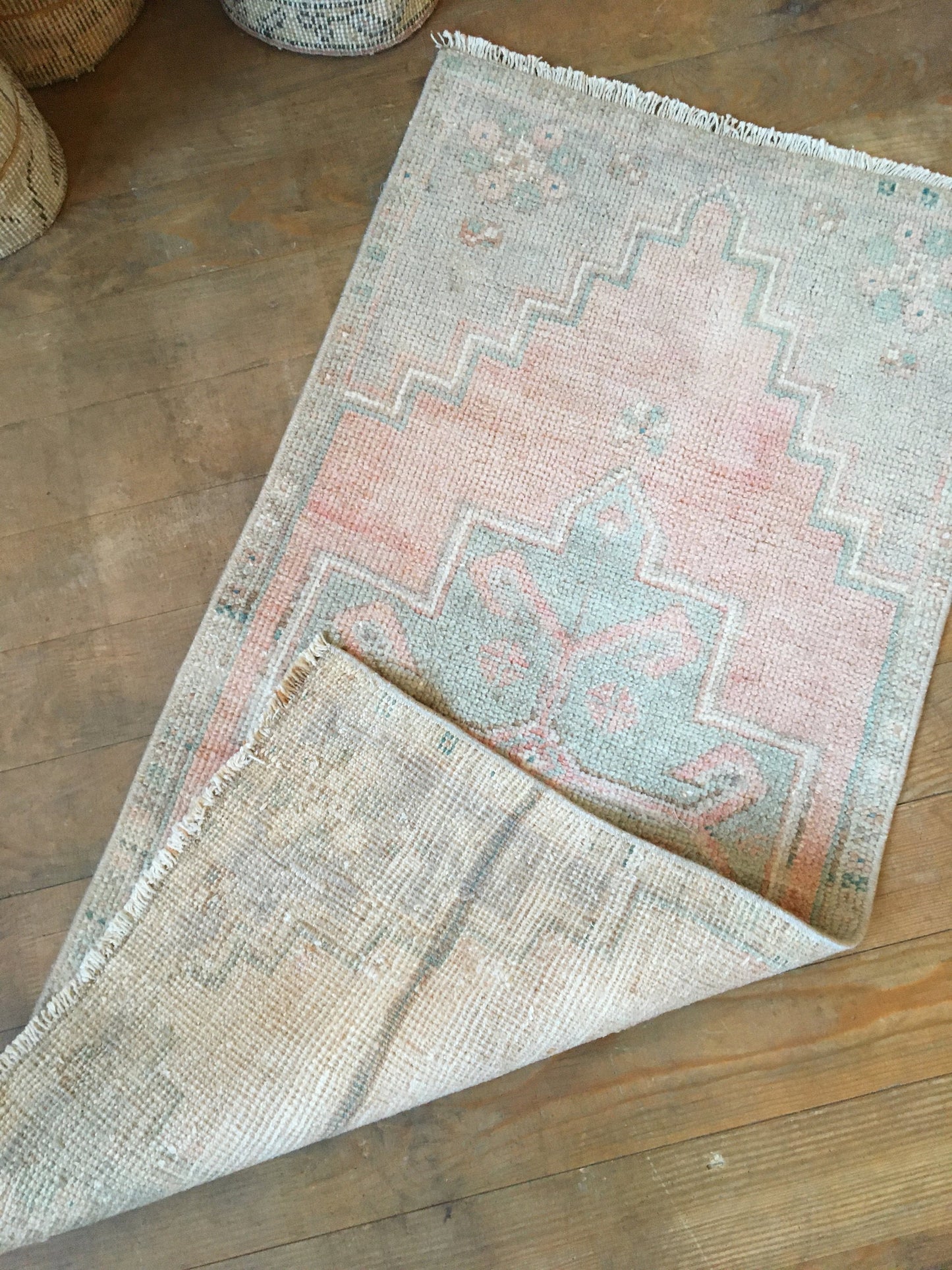 1.6 x 3 feet wool handmade oushak mini entryway rug,