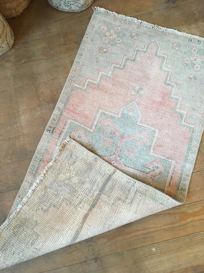 1.6 x 3 feet wool handmade oushak mini entryway rug,
