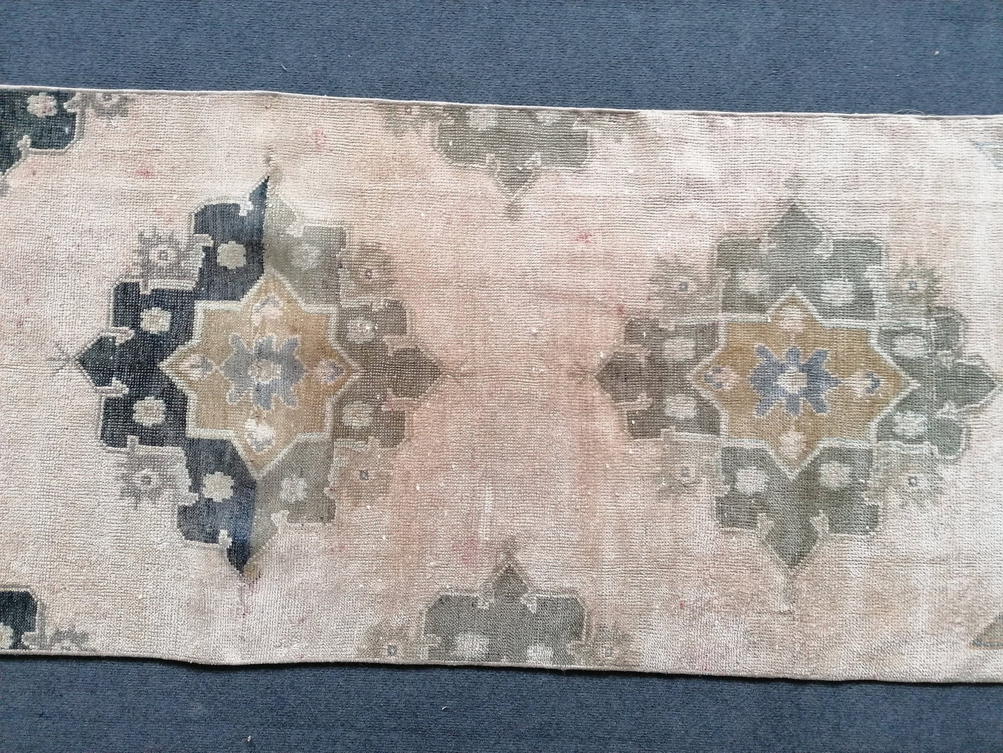 2.6 x 8.5 Turkish runner rug, vintage runner rug, vintage oushak rug, vintage rug