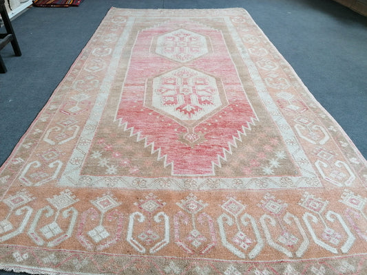 4.4 x 8.11 Vintage rug, hand made wool rug  vintage runner rug, turkish rug, oushak rug