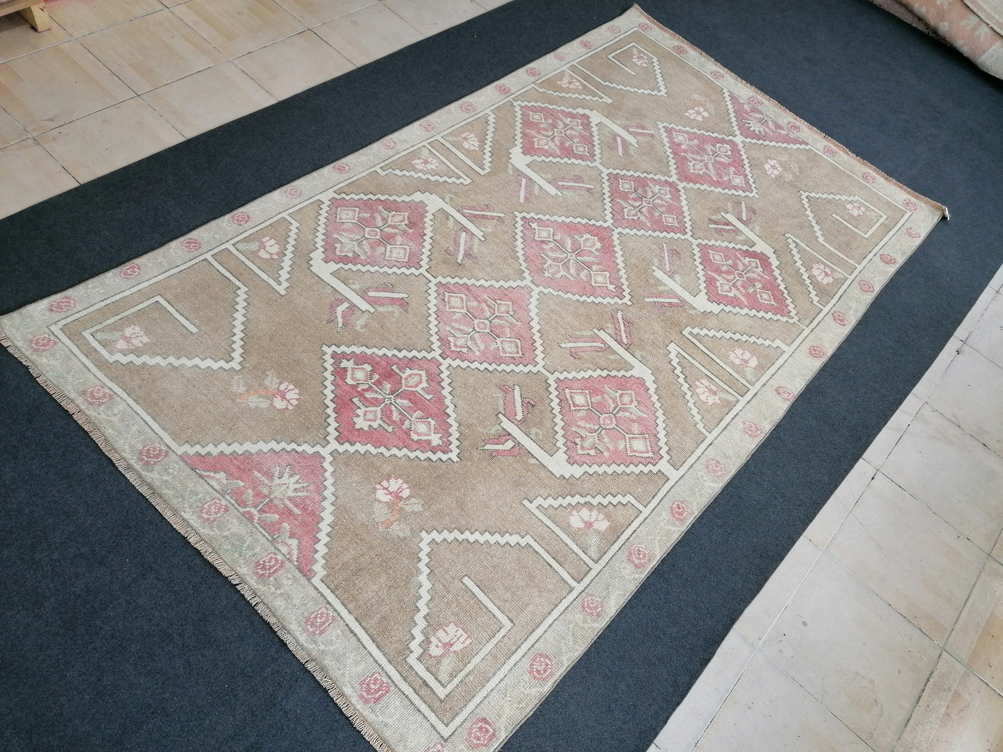 4.10 x 8.5 Neutral oushak rug, vintage wool rug turkish handmade rug runner rug, living room rug, kitchen runner