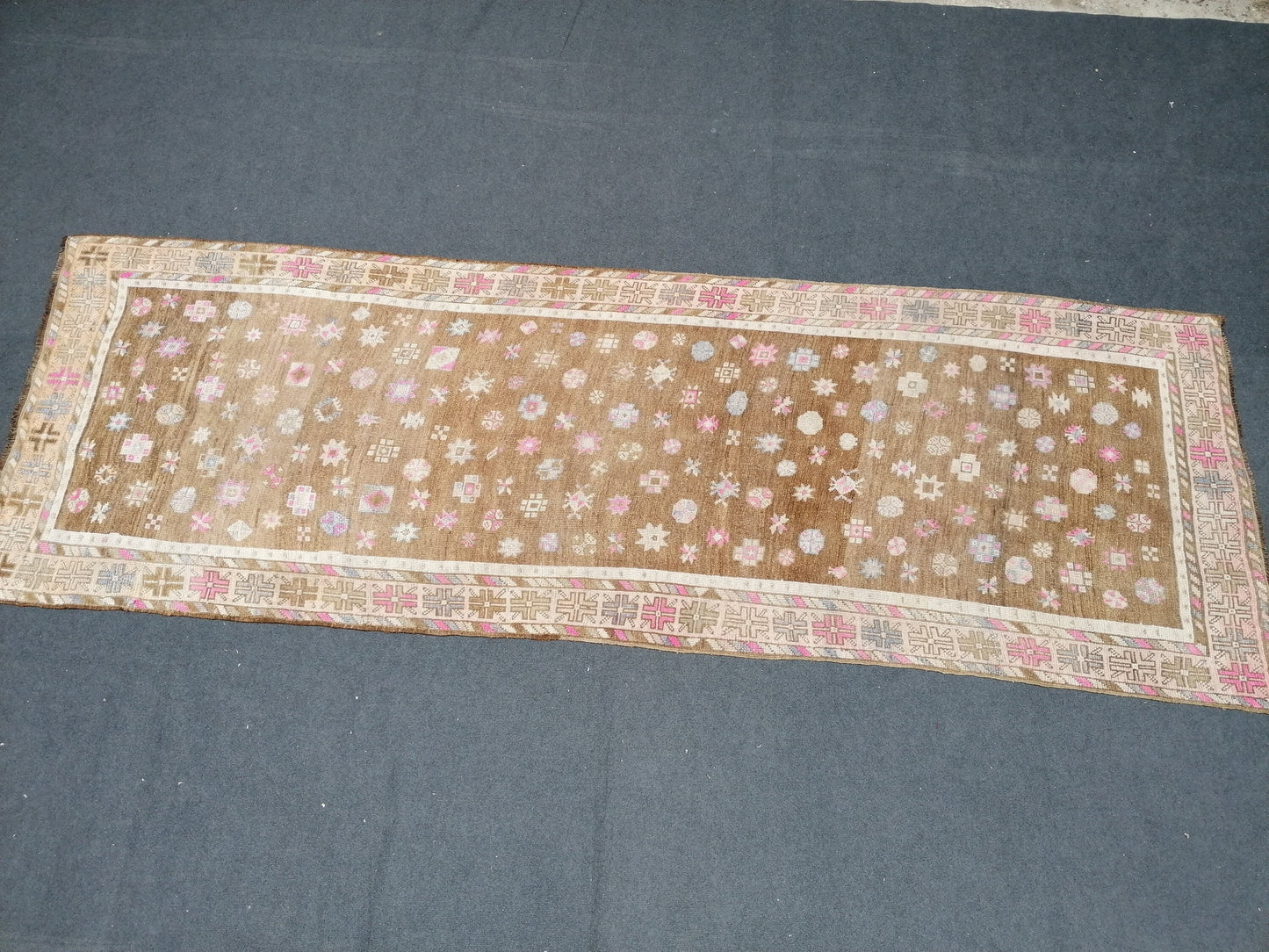 4.4 x 11 neutral oushak turkish runner rug, vintage turkish runner rug, oushak vintage rug, vintage rug