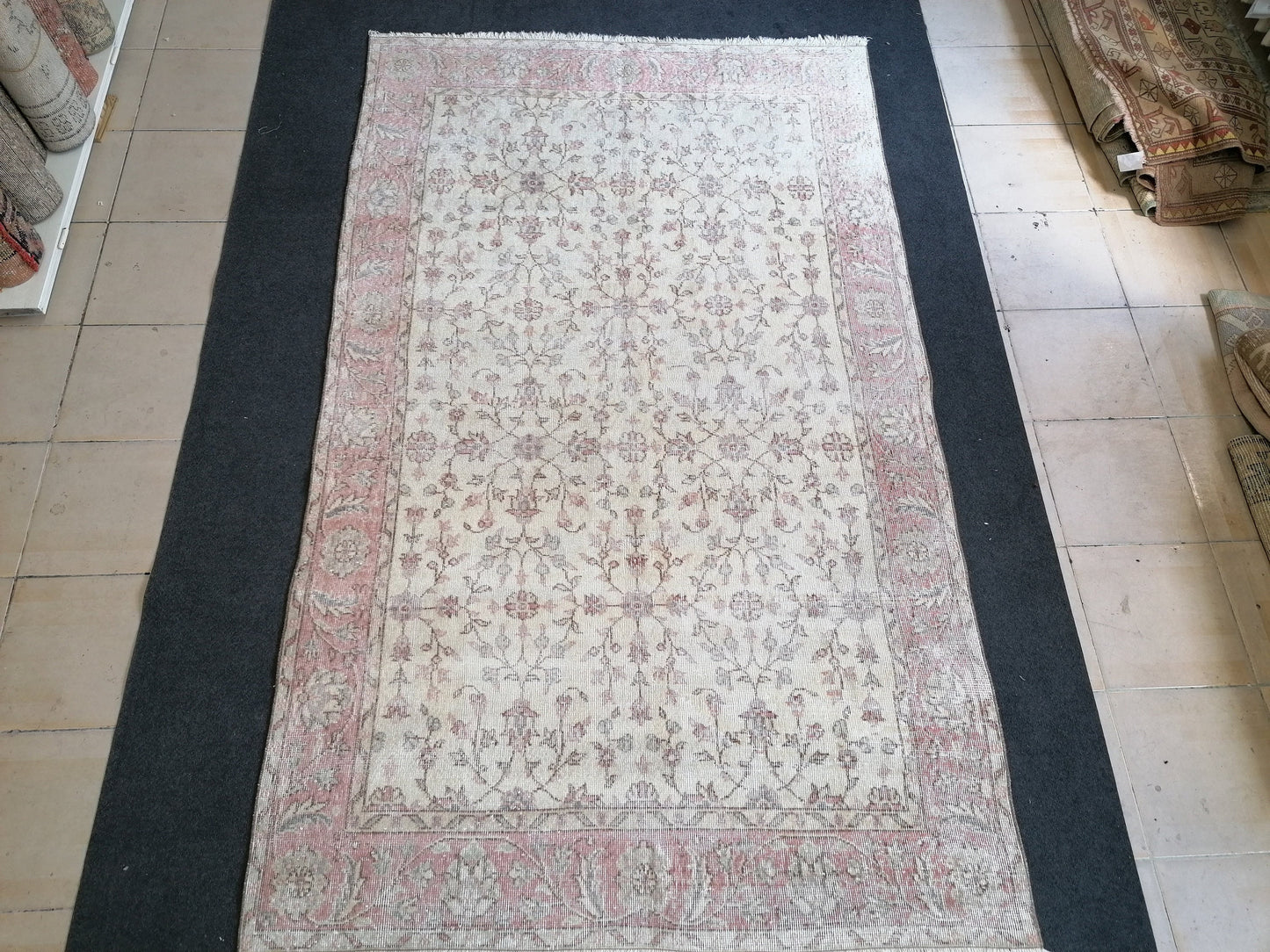 6 x 8 vintage turkish rug, muted distressed vintage rug, oushak rug,