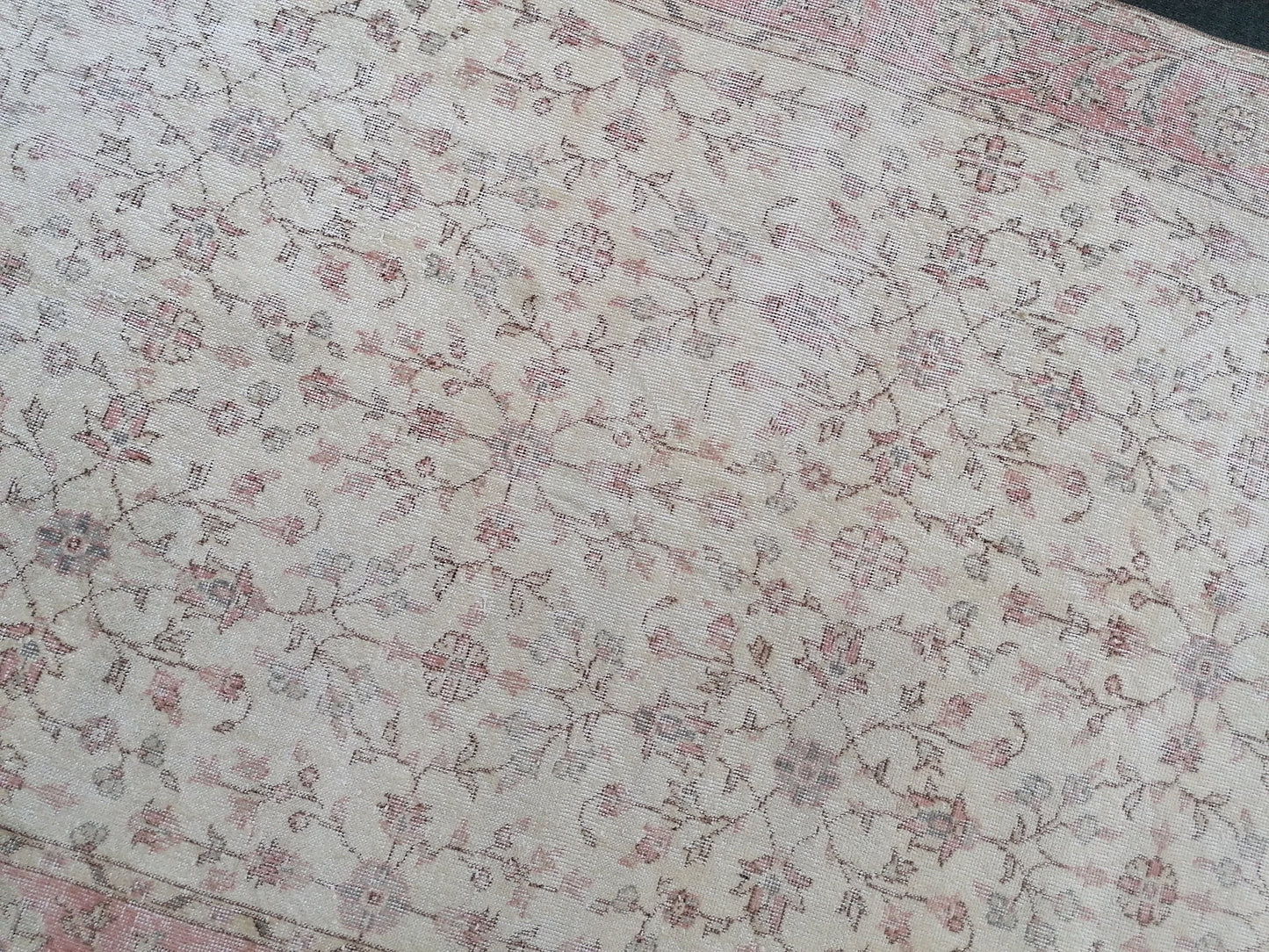 6 x 8 vintage turkish rug, muted distressed vintage rug, oushak rug,