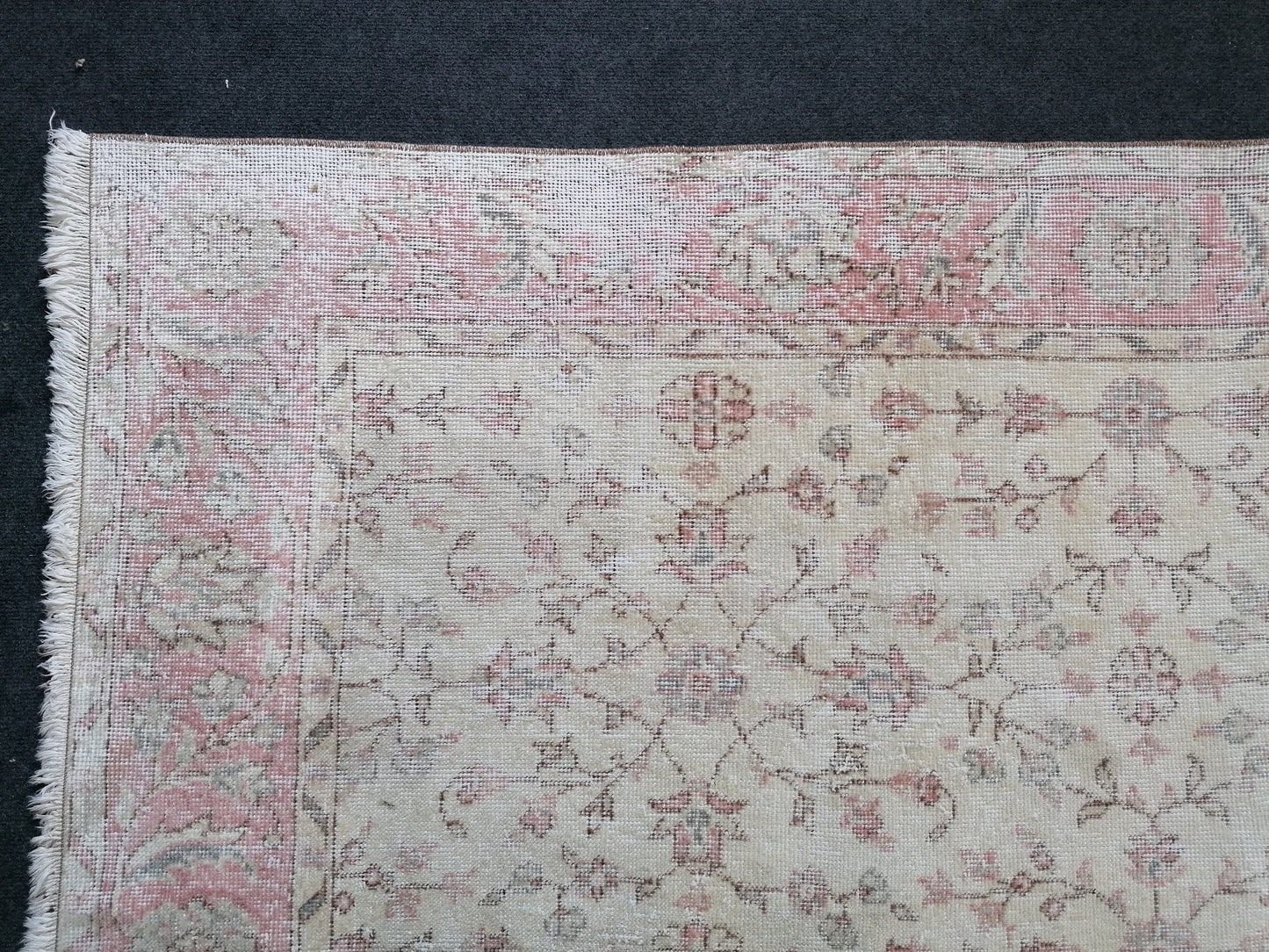 6 x 8 vintage turkish rug, muted distressed vintage rug, oushak rug,
