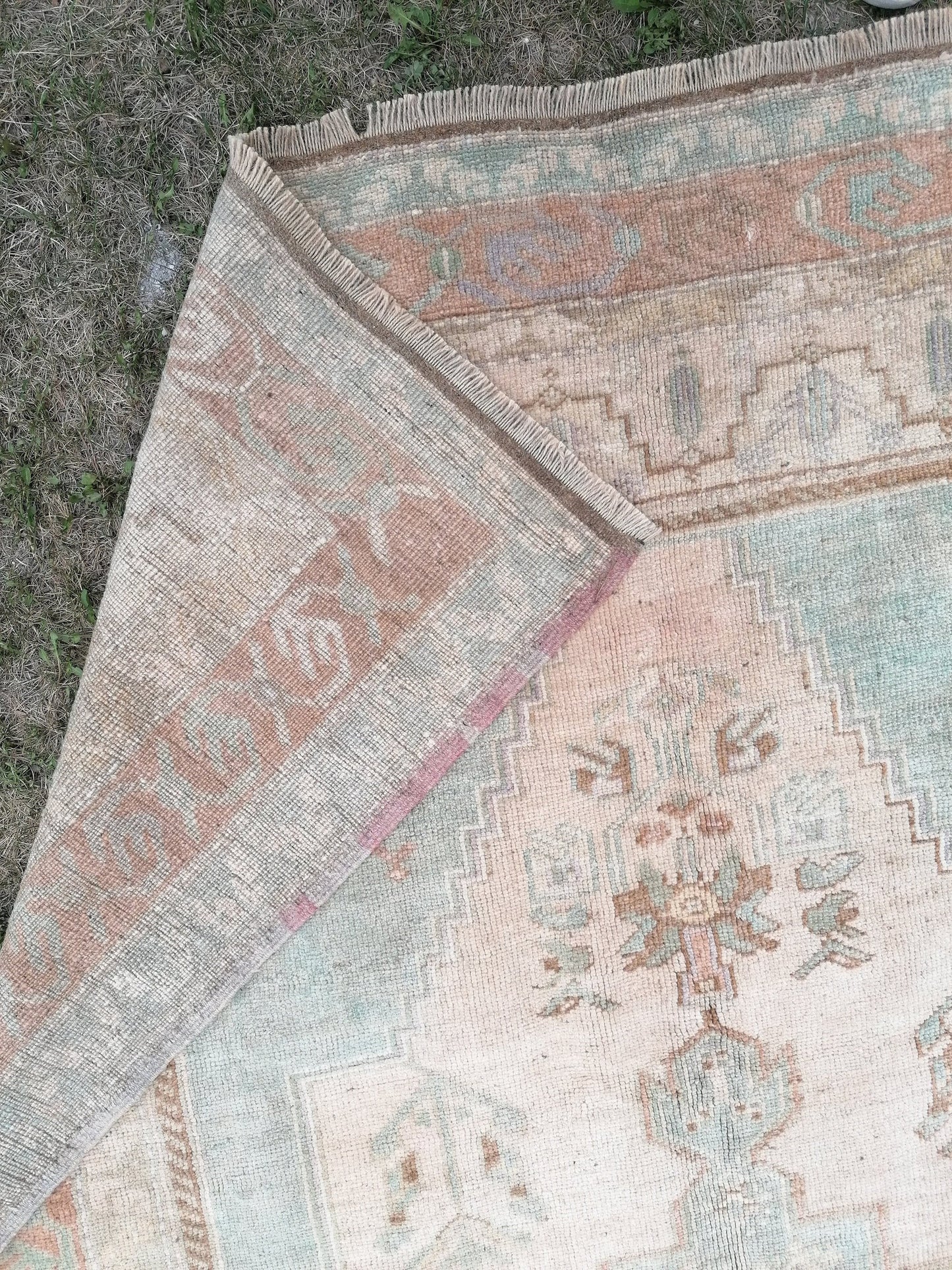 Vintage pastel rug 5 x 9.4 turkish oushak rug, rustic unsual tribal rug traditional