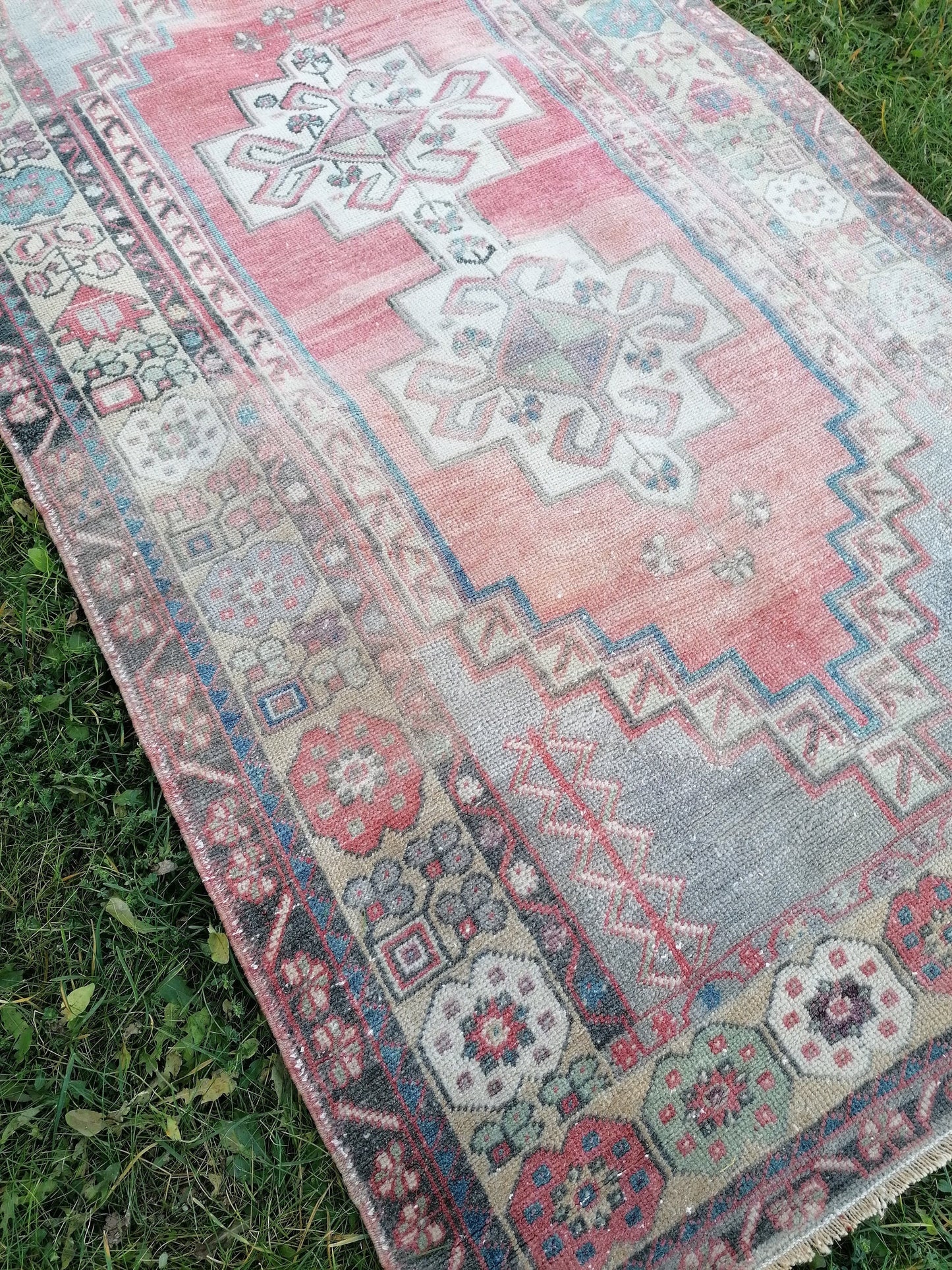 3.7 x 6.7 Vintage turkish rug, oushak vintage rug, kitchen rug,