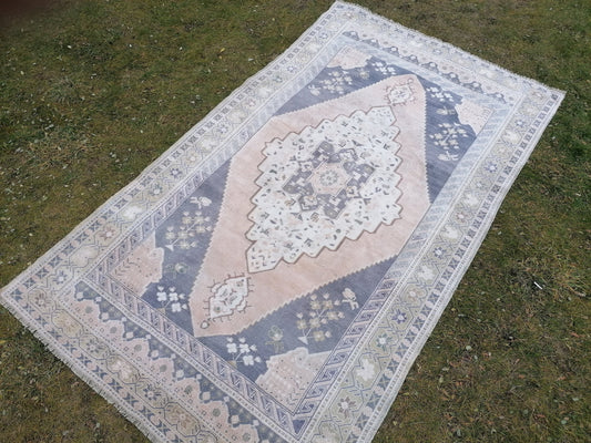 5.8 x 9.8 turkish rug, vintage rug, oushak rug, vintage oushak rug,decorative turkish rug,
