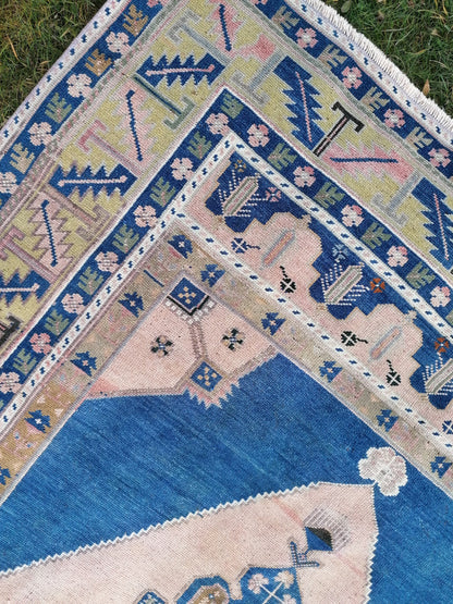 5.9 x 10.7 Turkish rug vintage rug, turkish oushak rug