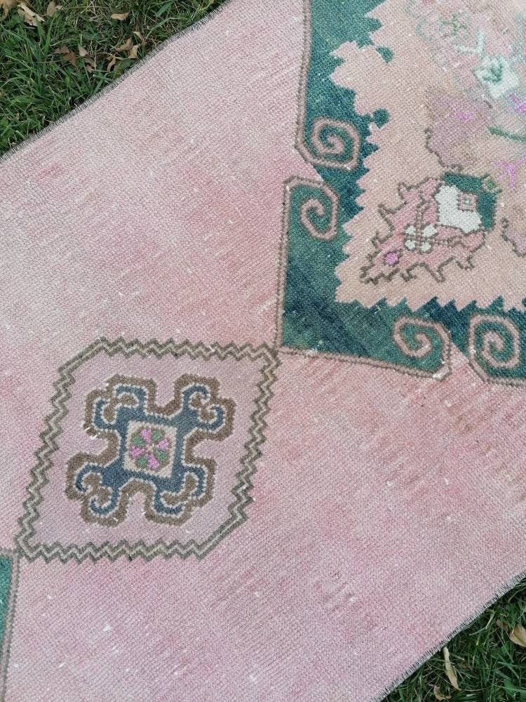 2.3 x 8.6 Vintage rug, runner wool rug  hallway handmade runner, distressed kitchen runner rug