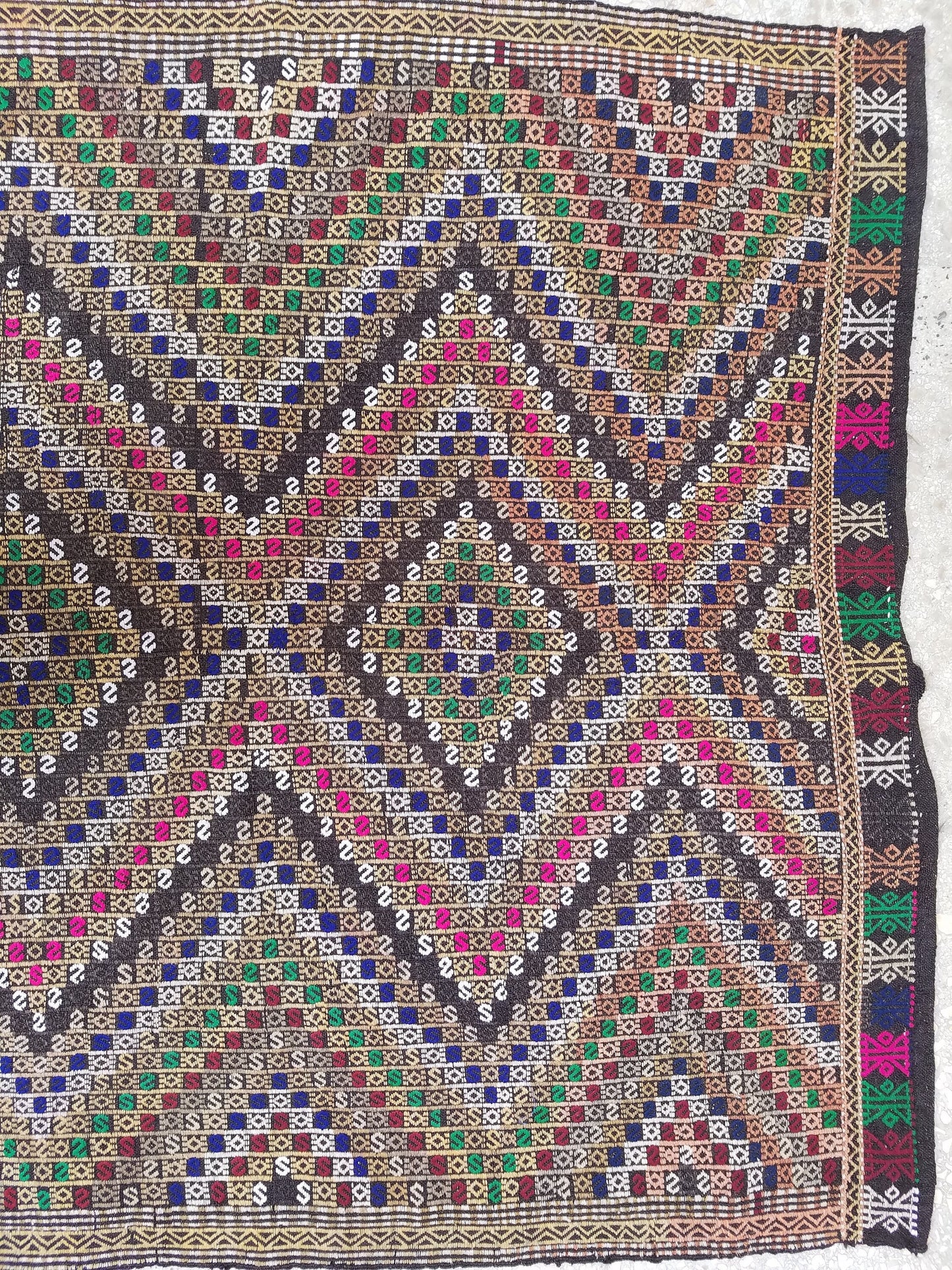 5.5 x 10.2 flatwoven with embroidery rug turkish hand made rug