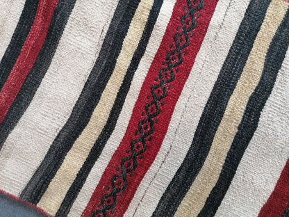 1.10 x 18.10 Vintage rug , flat woven kilim rug with embroidery rug, oriental carpet, vintage kilim rug wool carpet rug, flat pile rug