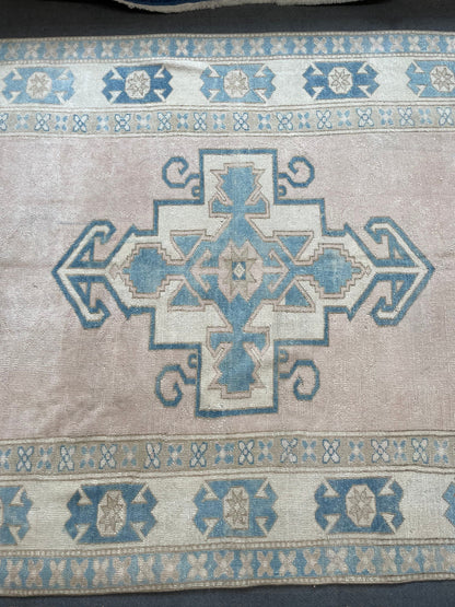 5.9 x 7.9 Vintage turkish rug, oushak rug, handmade wool rug