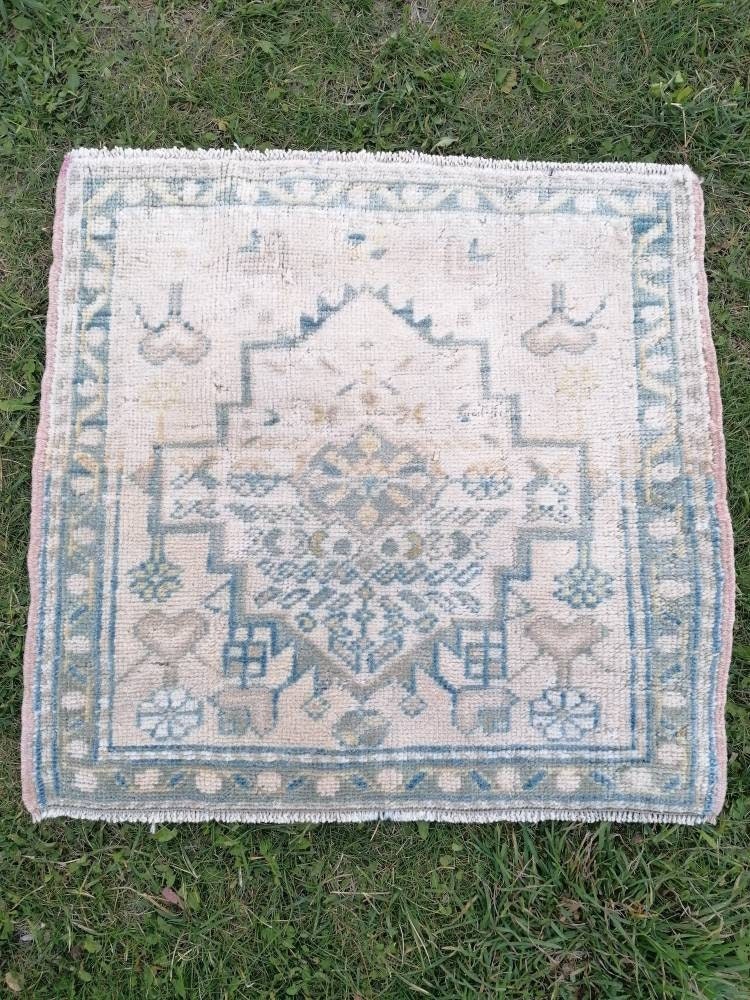 Oushak wool rug, turkish small rug vintage rug unique hand made rug kitchen rug bohemian rug 1.10 x 1.10 feet