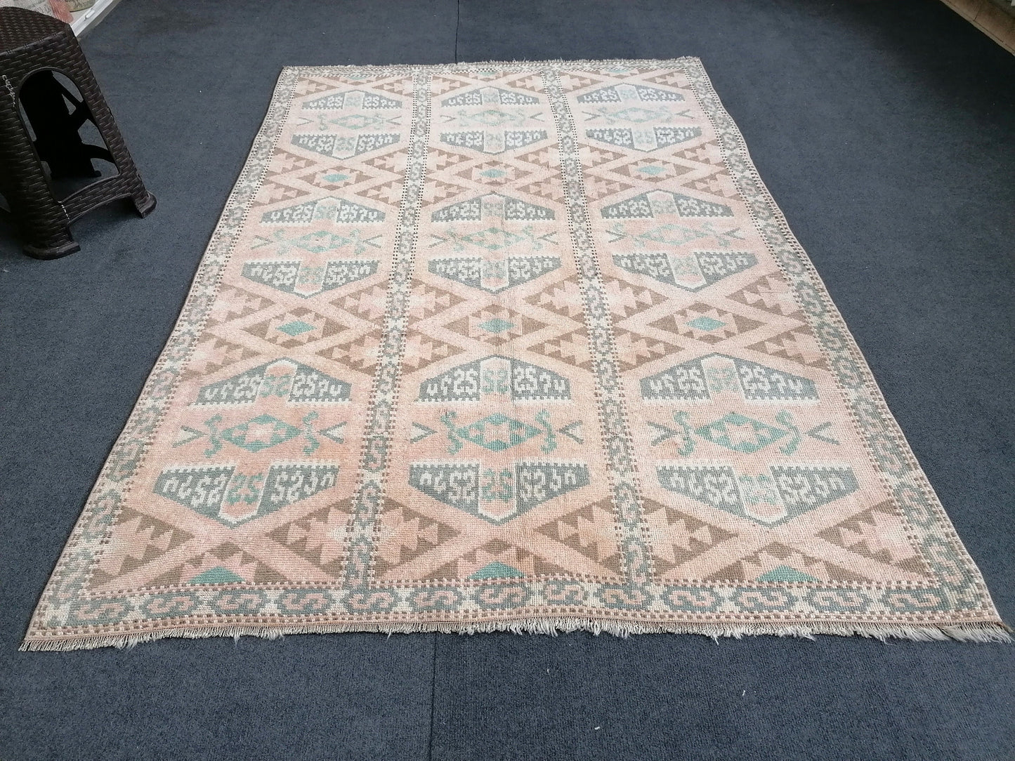 4.10 x 7 turkish wool rug, vintage green dollar rug, vintage oushak runner rug,