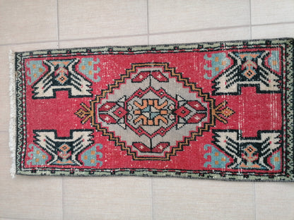 Turkish rug, vintage small rug, handmade rug,wool rug 3'2x1'6 feet