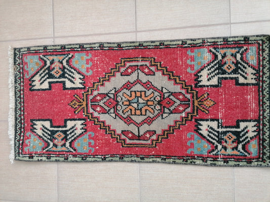 Turkısh rug, vıntage small rug, vıntage turkısh rug, hand made rug,wool rug 3'2x1'6 feet