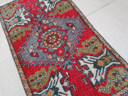 TurkÄ±sh rug 2'10x1'7 vÄ±ntage rug, small vÄ±ntage turkÄ±sh rug, hand made rug,wool rug