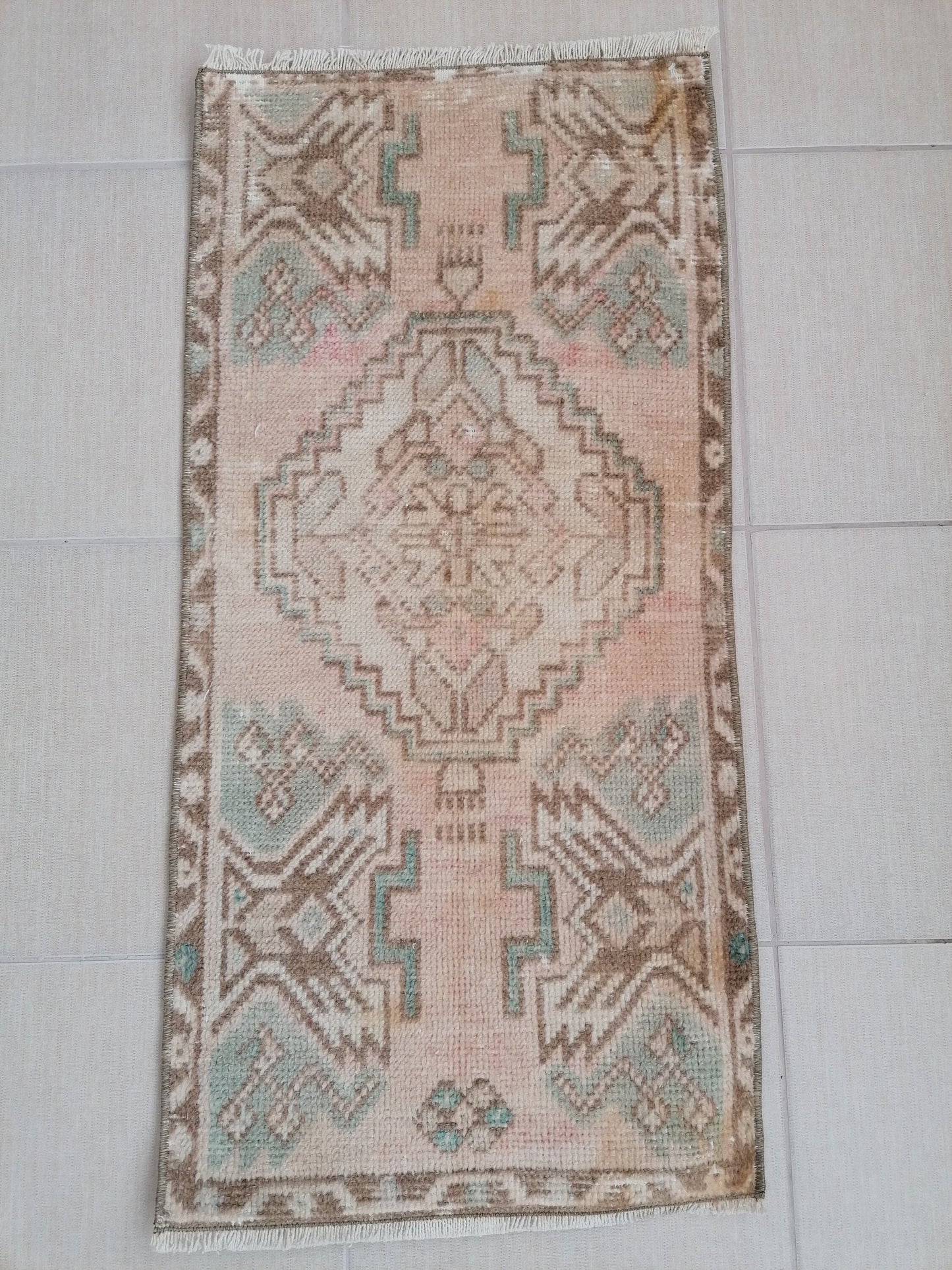 Turkish rug, vintage small rug, hand made rug,wool rug 3 x 1.6 feet