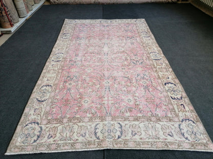 Vintage pink rug 4.6 x 8 blue vintage turkish rug, oushak rug
