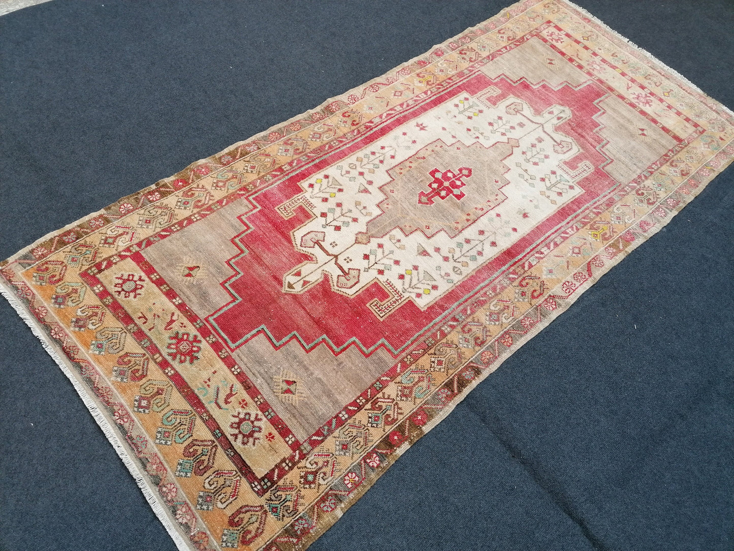 3.10 x 8.5 Oushak turkish rug, vintage turkish rug,oushak vintage rug