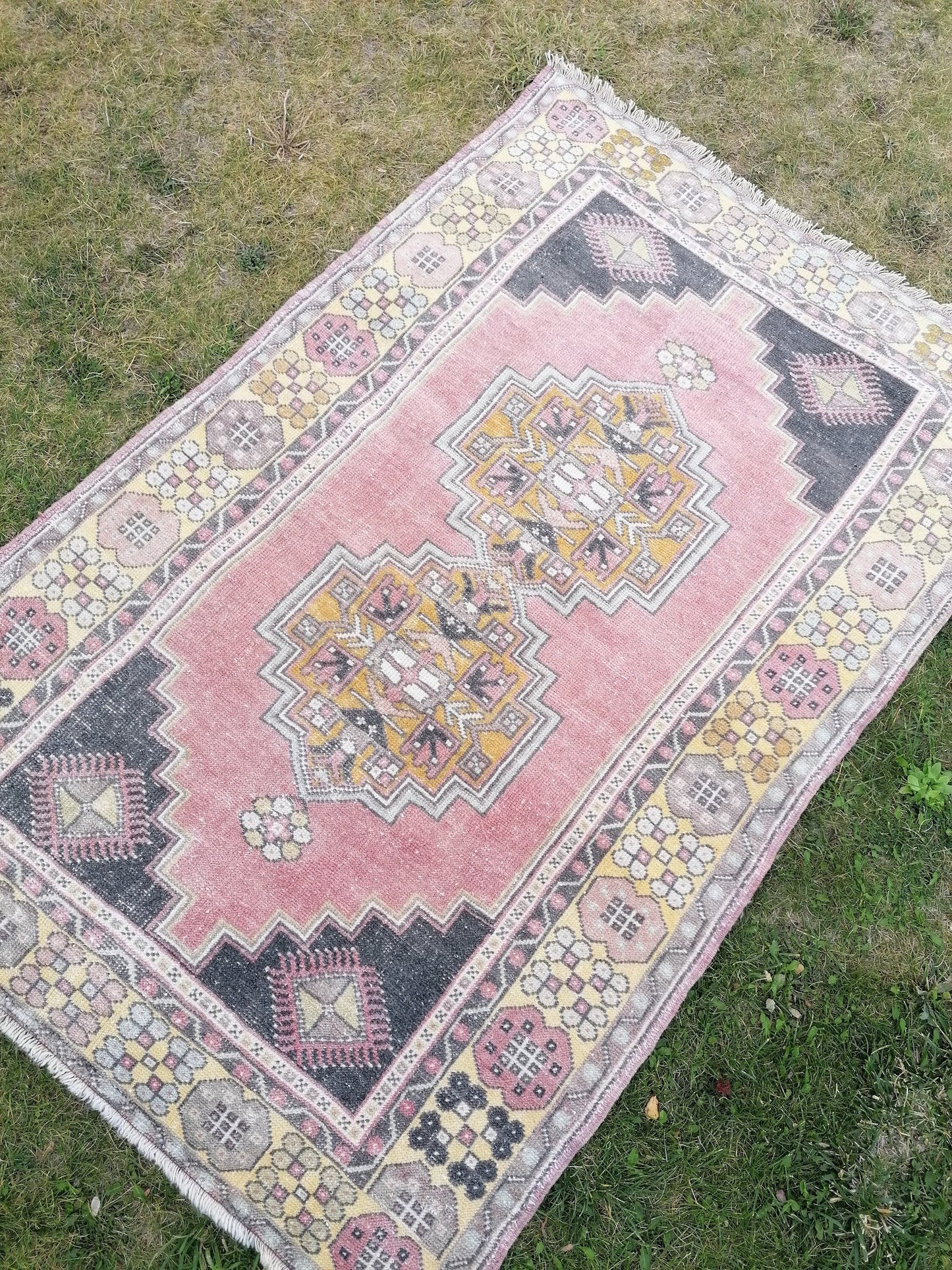 3.10 x 6 Turkish rug, vintage rug, oushak wool rug