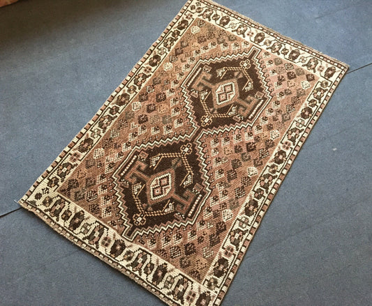 3x5 feet natural color handmade turkish middle rug, vintage medium size kitchen floor rug, brown muted antique bedroom rug, living room rugs