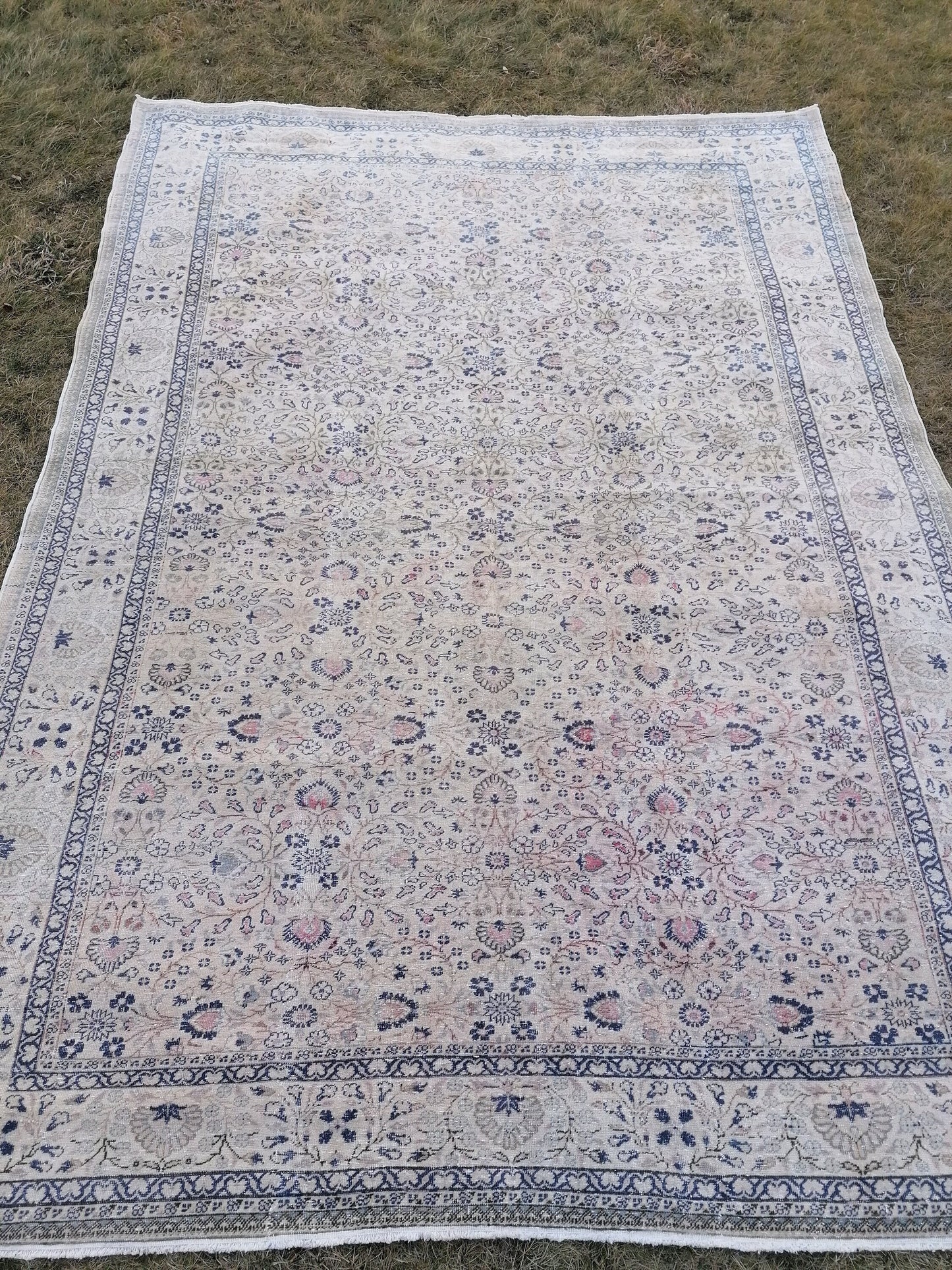 7.8 x 10.10 Vintage turkÄ±sh rug, vintage oushak rug, wool anatolian rug